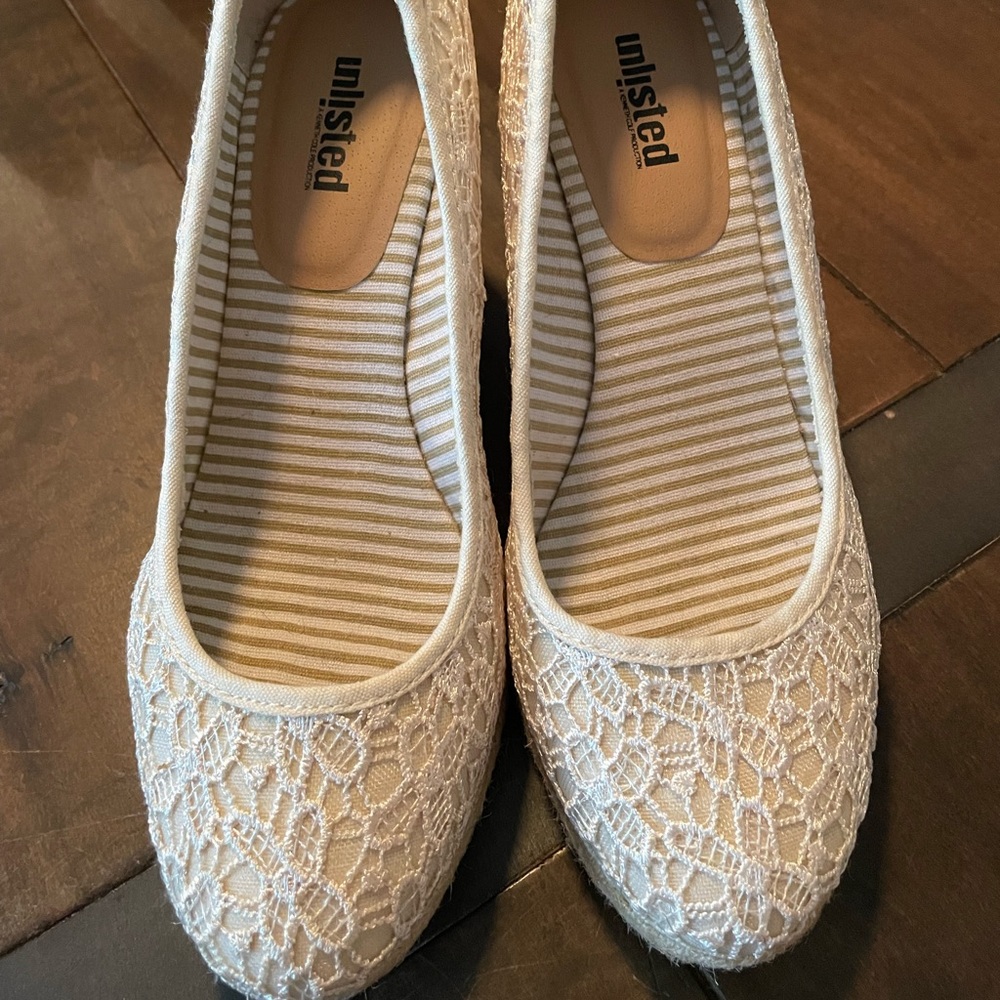 Size 10 cream wedge espadrilles